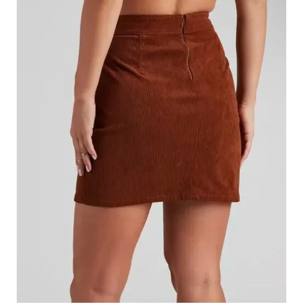 Windsor Corduroy High-Rise Mini Skirt w/ Side Slit Brown Size L - Picture 2 of 6